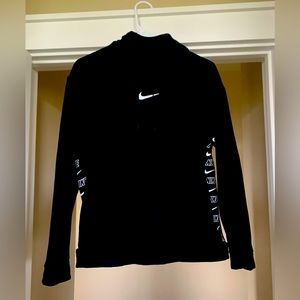 Nike hoodie sweatshirt.